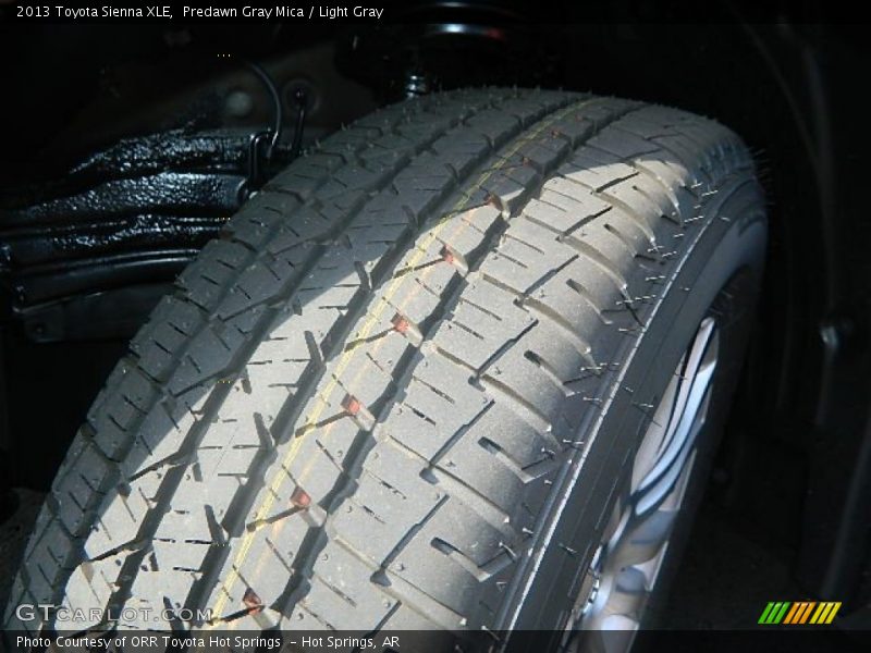 Predawn Gray Mica / Light Gray 2013 Toyota Sienna XLE