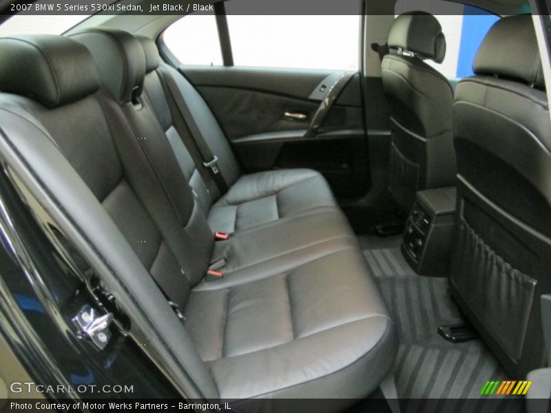 Jet Black / Black 2007 BMW 5 Series 530xi Sedan