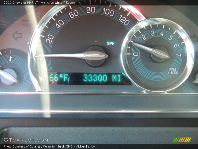 Arctic Ice White / Ebony 2011 Chevrolet HHR LT
