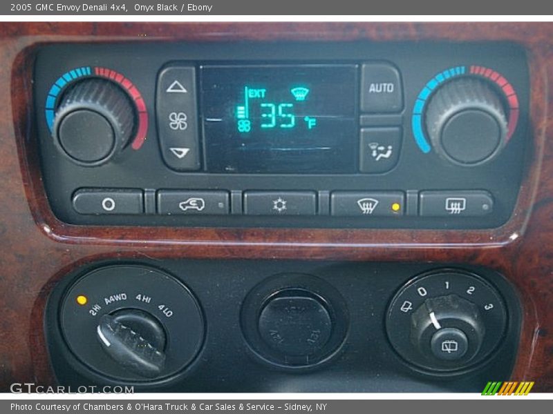 Onyx Black / Ebony 2005 GMC Envoy Denali 4x4