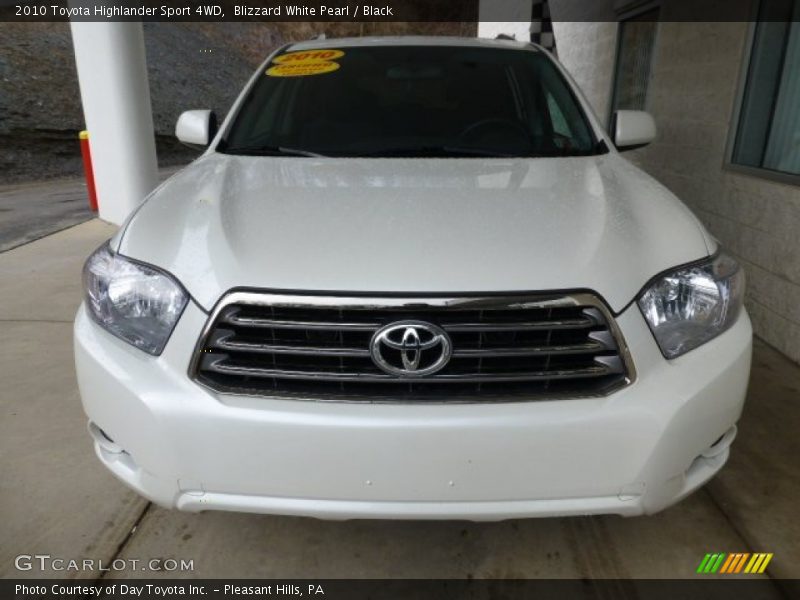 Blizzard White Pearl / Black 2010 Toyota Highlander Sport 4WD