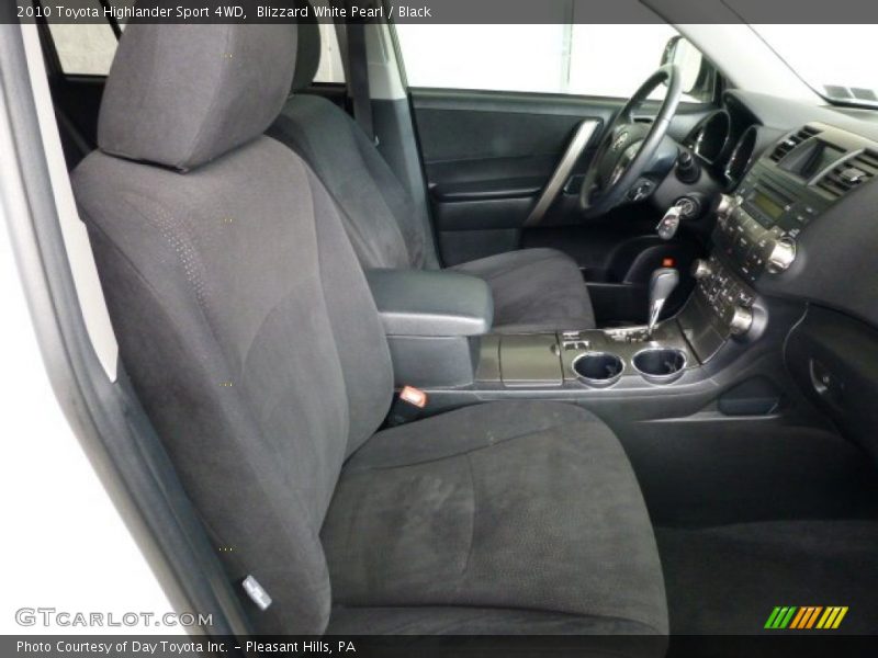 Blizzard White Pearl / Black 2010 Toyota Highlander Sport 4WD