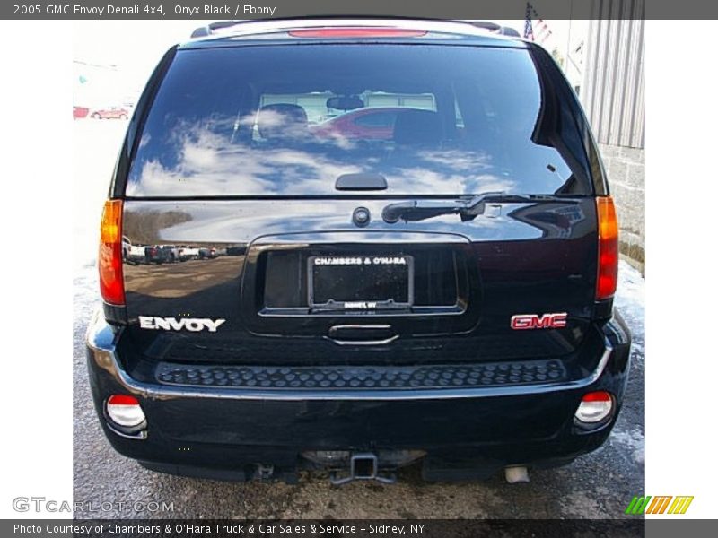Onyx Black / Ebony 2005 GMC Envoy Denali 4x4