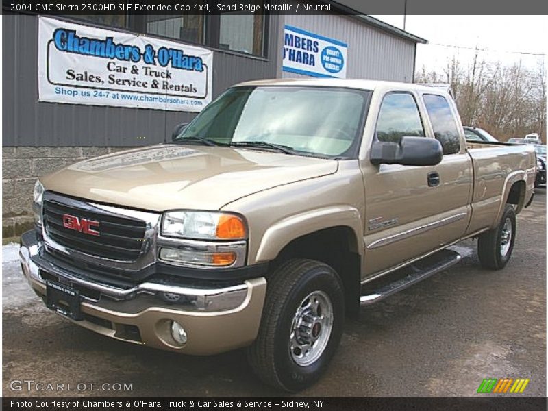 Sand Beige Metallic / Neutral 2004 GMC Sierra 2500HD SLE Extended Cab 4x4