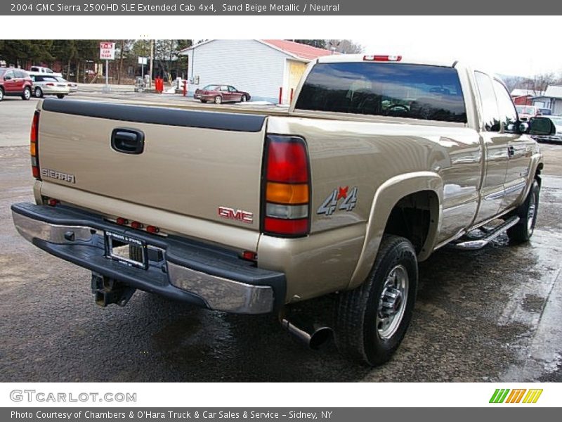 Sand Beige Metallic / Neutral 2004 GMC Sierra 2500HD SLE Extended Cab 4x4