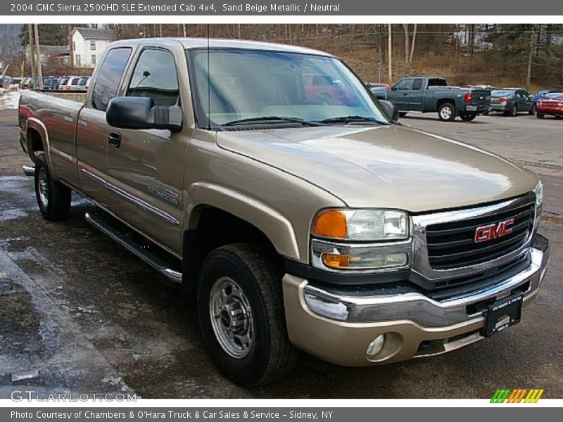 Sand Beige Metallic / Neutral 2004 GMC Sierra 2500HD SLE Extended Cab 4x4