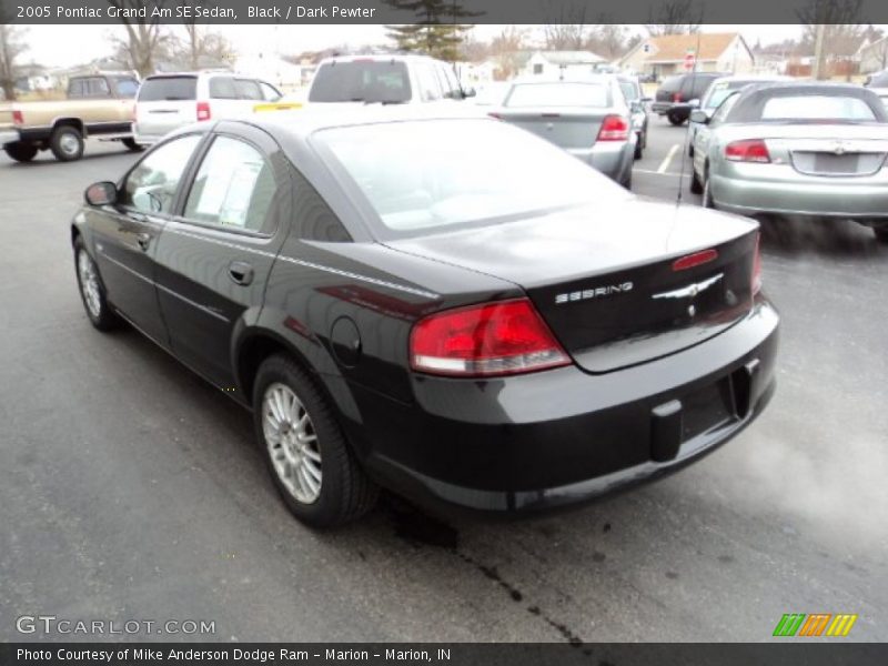 Black / Dark Pewter 2005 Pontiac Grand Am SE Sedan