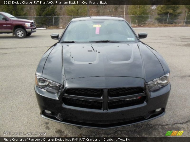 Phantom Black Tri-Coat Pearl / Black 2013 Dodge Charger R/T Plus AWD