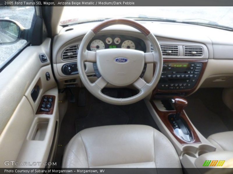 Dashboard of 2005 Taurus SEL Wagon