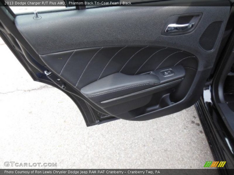 Phantom Black Tri-Coat Pearl / Black 2013 Dodge Charger R/T Plus AWD