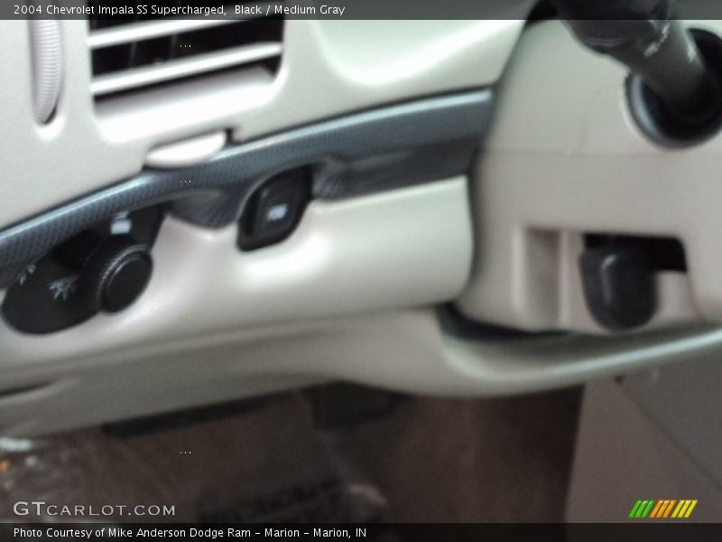 Black / Medium Gray 2004 Chevrolet Impala SS Supercharged