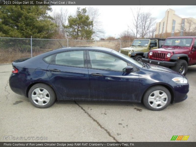 True Blue Pearl Coat / Black 2013 Dodge Dart SE