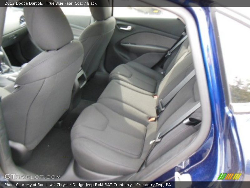 True Blue Pearl Coat / Black 2013 Dodge Dart SE