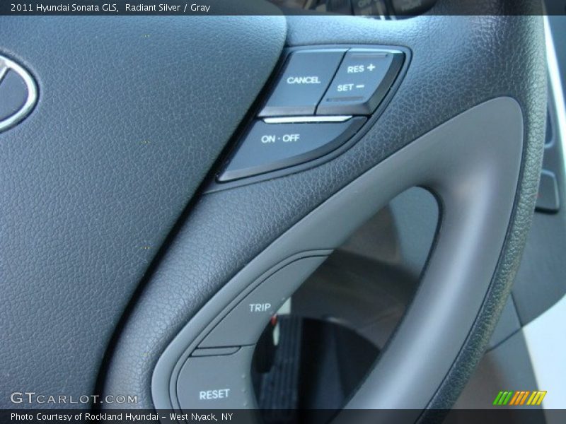 Radiant Silver / Gray 2011 Hyundai Sonata GLS