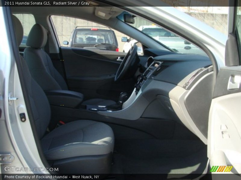 Radiant Silver / Gray 2011 Hyundai Sonata GLS