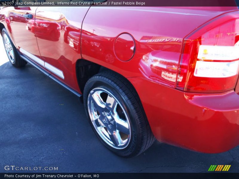 Inferno Red Crystal Pearlcoat / Pastel Pebble Beige 2007 Jeep Compass Limited