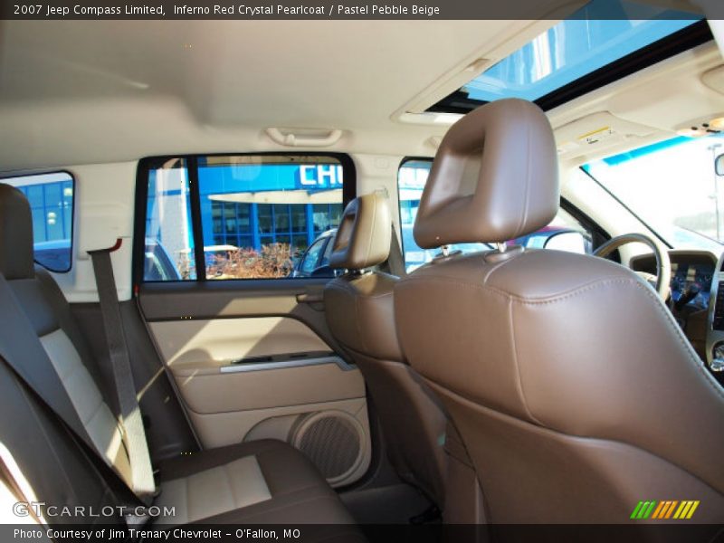 Inferno Red Crystal Pearlcoat / Pastel Pebble Beige 2007 Jeep Compass Limited