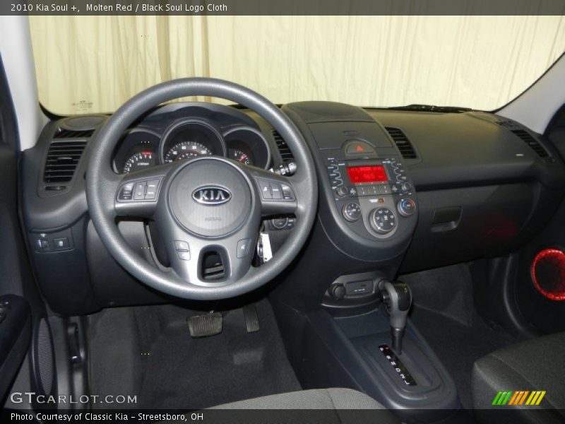 Molten Red / Black Soul Logo Cloth 2010 Kia Soul +