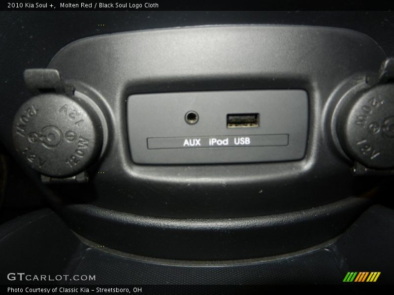 Molten Red / Black Soul Logo Cloth 2010 Kia Soul +