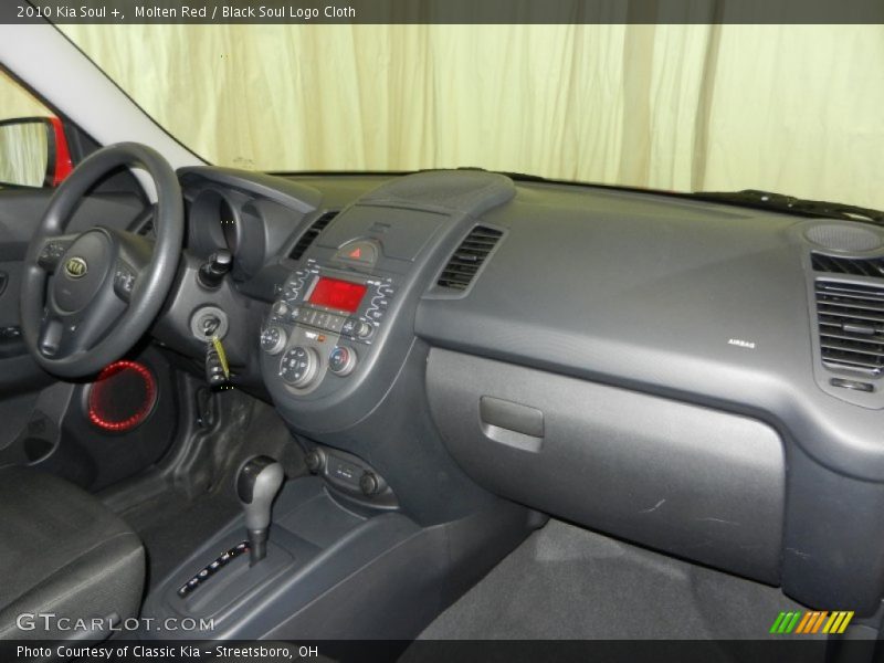 Molten Red / Black Soul Logo Cloth 2010 Kia Soul +