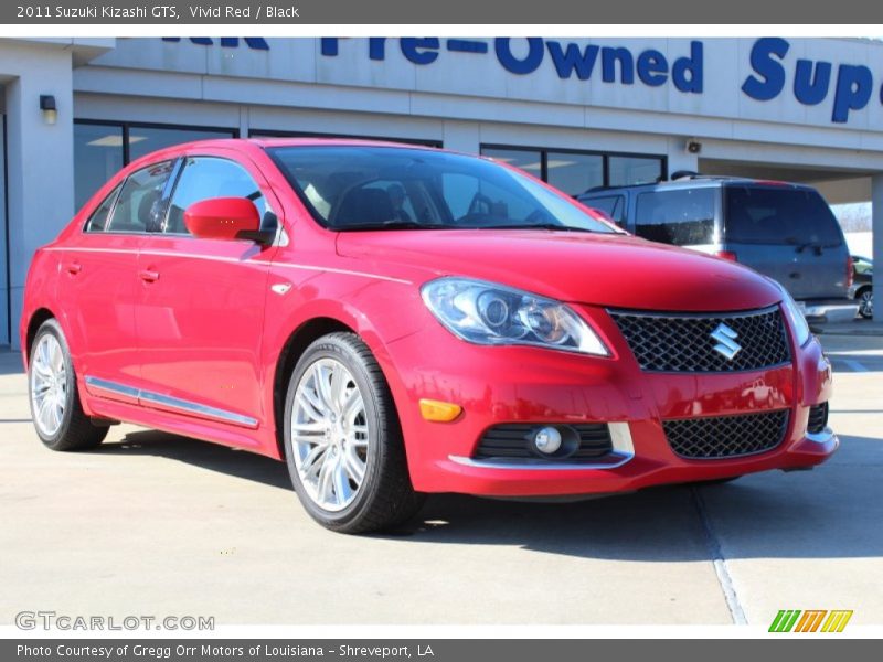 Vivid Red / Black 2011 Suzuki Kizashi GTS