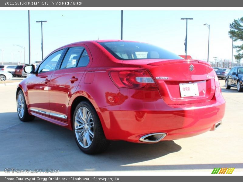 Vivid Red / Black 2011 Suzuki Kizashi GTS