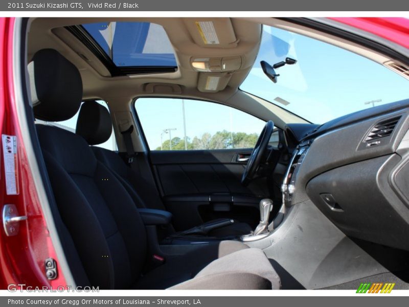 Vivid Red / Black 2011 Suzuki Kizashi GTS