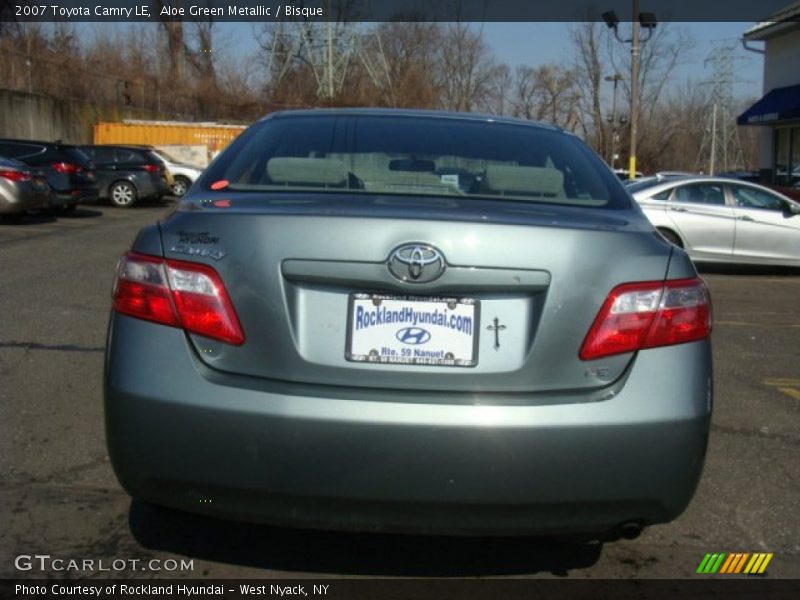 Aloe Green Metallic / Bisque 2007 Toyota Camry LE