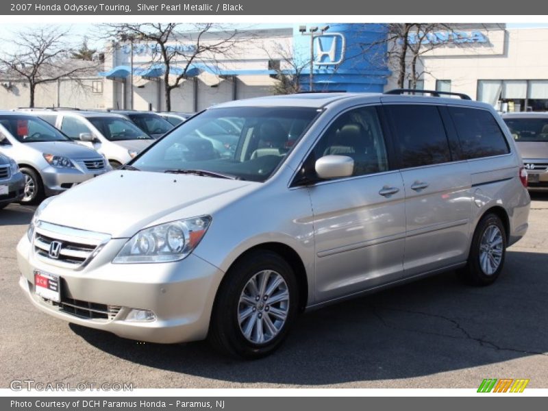 Silver Pearl Metallic / Black 2007 Honda Odyssey Touring