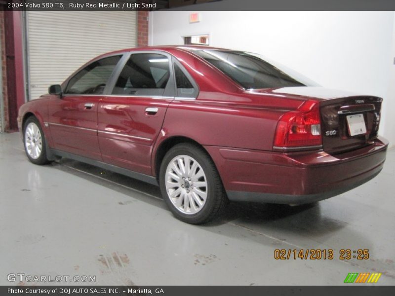 Ruby Red Metallic / Light Sand 2004 Volvo S80 T6