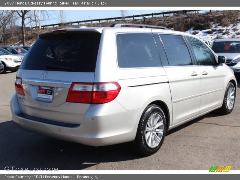 Silver Pearl Metallic / Black 2007 Honda Odyssey Touring