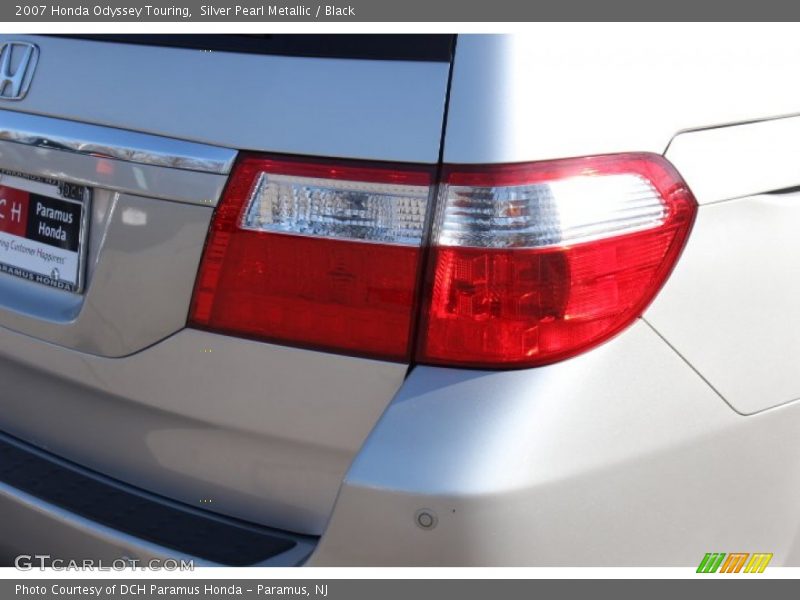 Silver Pearl Metallic / Black 2007 Honda Odyssey Touring