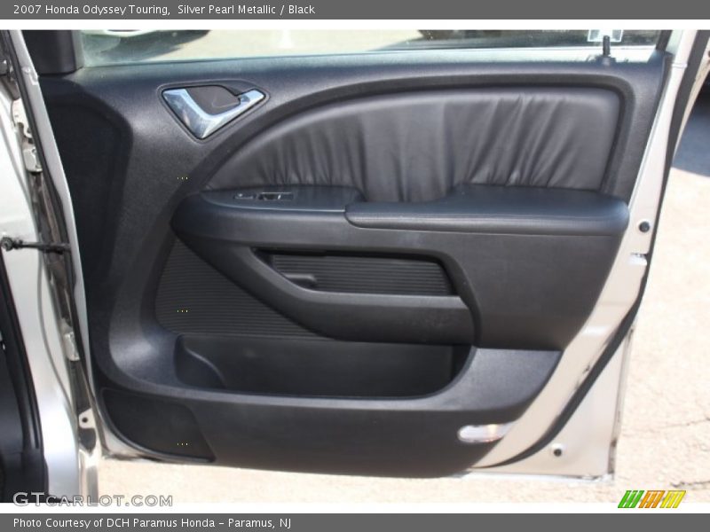 Silver Pearl Metallic / Black 2007 Honda Odyssey Touring