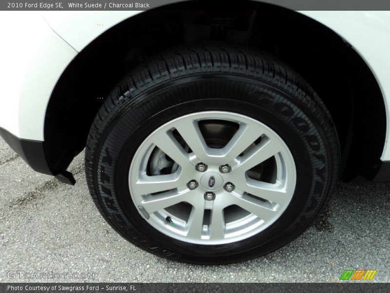 White Suede / Charcoal Black 2010 Ford Edge SE