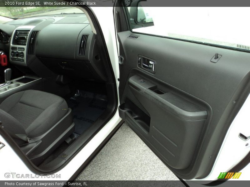 White Suede / Charcoal Black 2010 Ford Edge SE