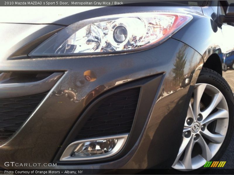 Metropolitan Gray Mica / Black 2010 Mazda MAZDA3 s Sport 5 Door