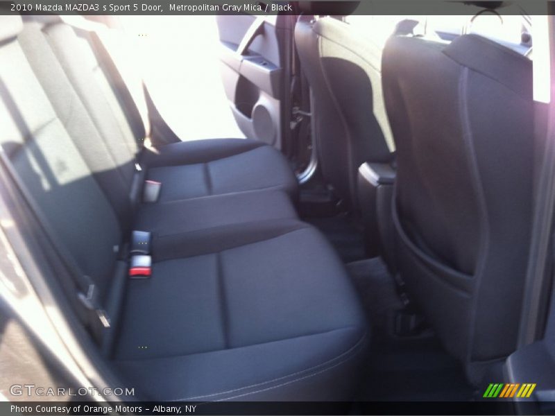 Metropolitan Gray Mica / Black 2010 Mazda MAZDA3 s Sport 5 Door