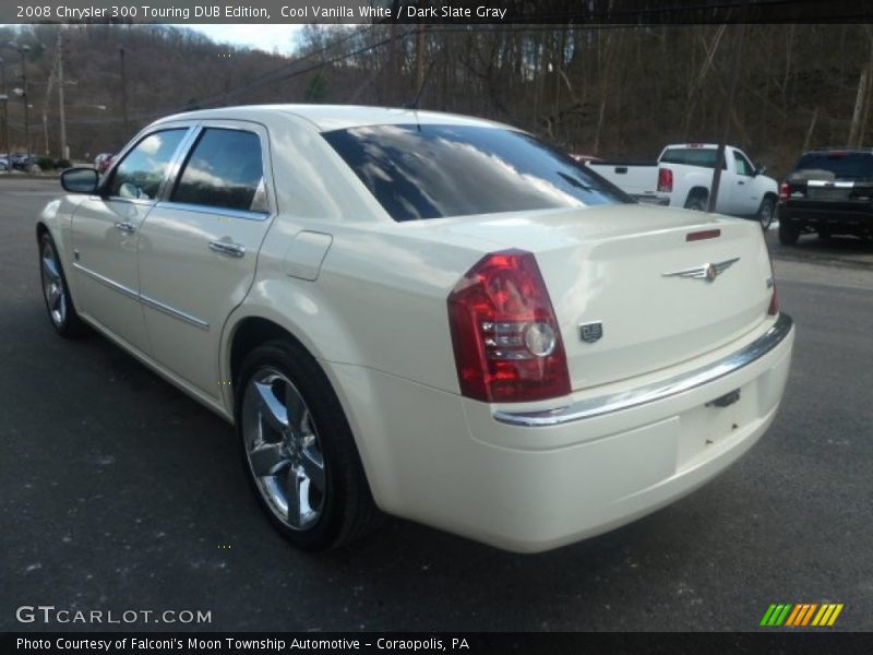 Cool Vanilla White / Dark Slate Gray 2008 Chrysler 300 Touring DUB Edition