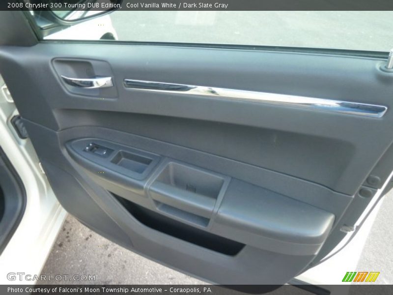 Cool Vanilla White / Dark Slate Gray 2008 Chrysler 300 Touring DUB Edition