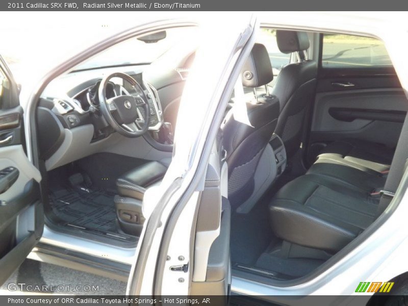 Radiant Silver Metallic / Ebony/Titanium 2011 Cadillac SRX FWD