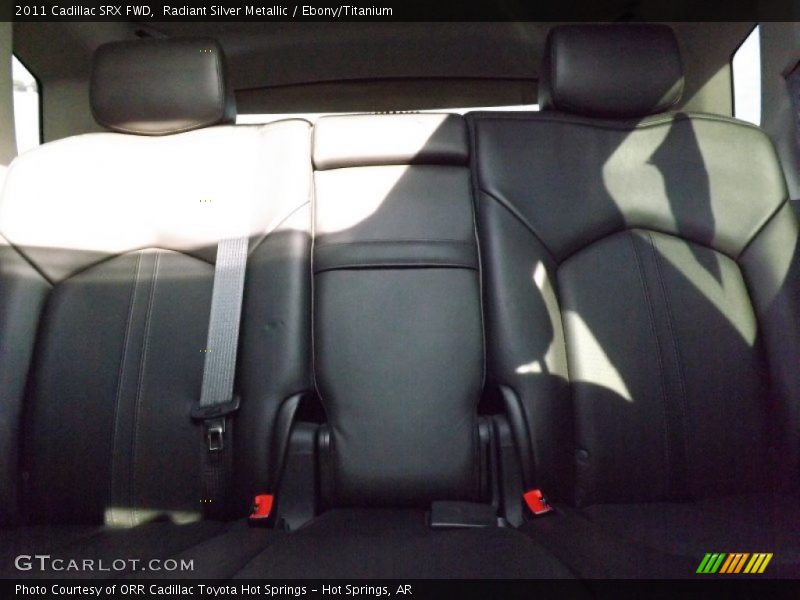 Radiant Silver Metallic / Ebony/Titanium 2011 Cadillac SRX FWD