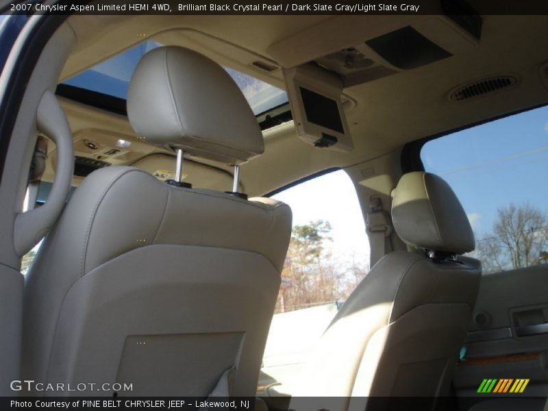 Brilliant Black Crystal Pearl / Dark Slate Gray/Light Slate Gray 2007 Chrysler Aspen Limited HEMI 4WD