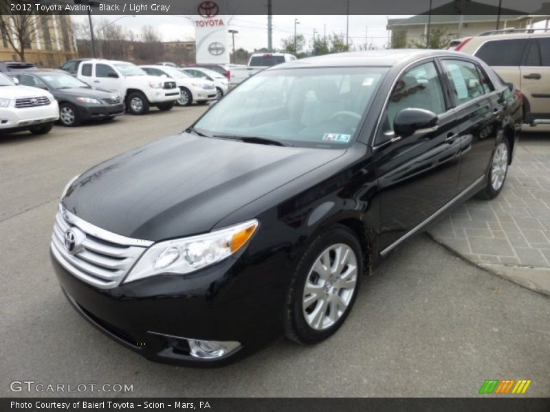 Black / Light Gray 2012 Toyota Avalon