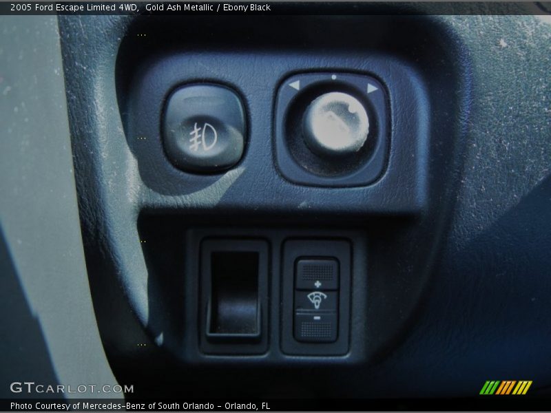 Gold Ash Metallic / Ebony Black 2005 Ford Escape Limited 4WD