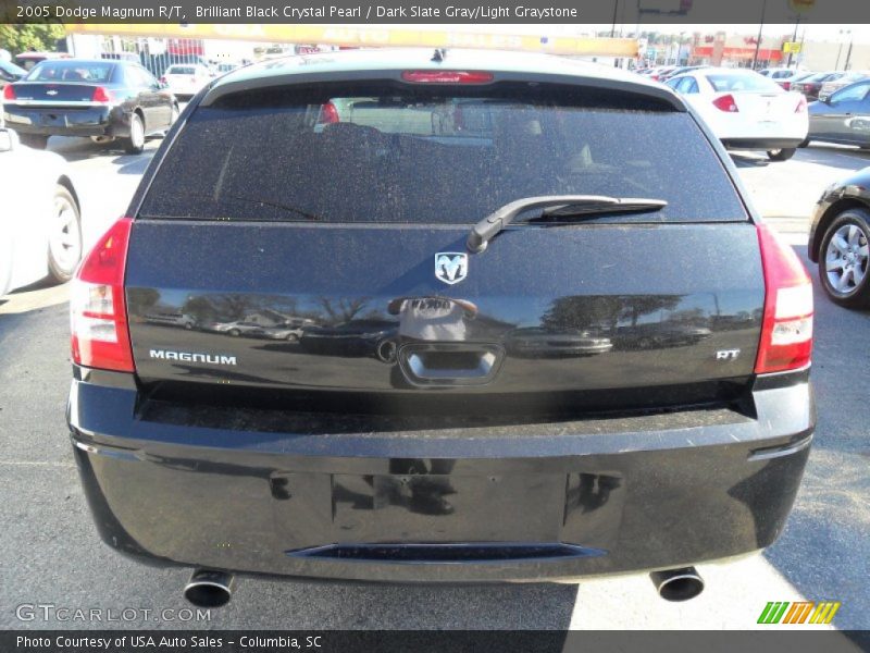 Brilliant Black Crystal Pearl / Dark Slate Gray/Light Graystone 2005 Dodge Magnum R/T