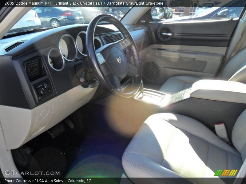 Brilliant Black Crystal Pearl / Dark Slate Gray/Light Graystone 2005 Dodge Magnum R/T