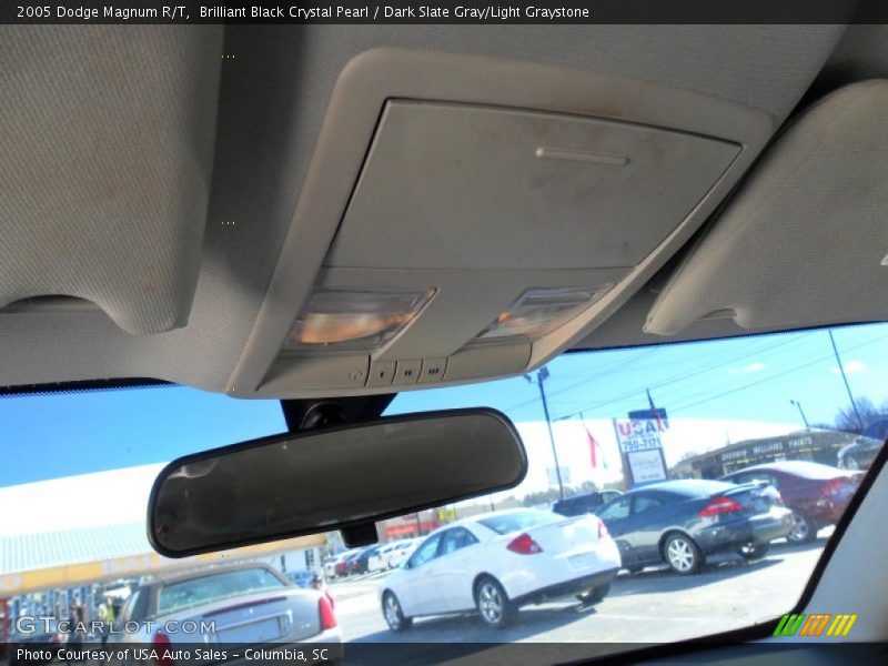 Brilliant Black Crystal Pearl / Dark Slate Gray/Light Graystone 2005 Dodge Magnum R/T