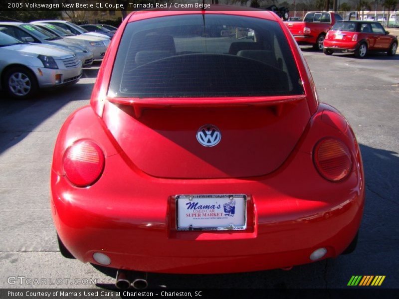 Tornado Red / Cream Beige 2005 Volkswagen New Beetle GL Coupe