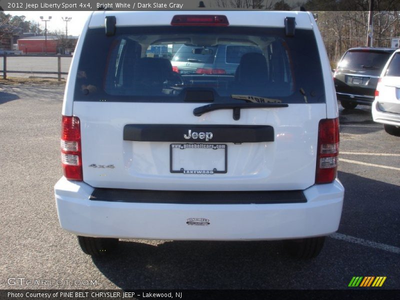 Bright White / Dark Slate Gray 2012 Jeep Liberty Sport 4x4