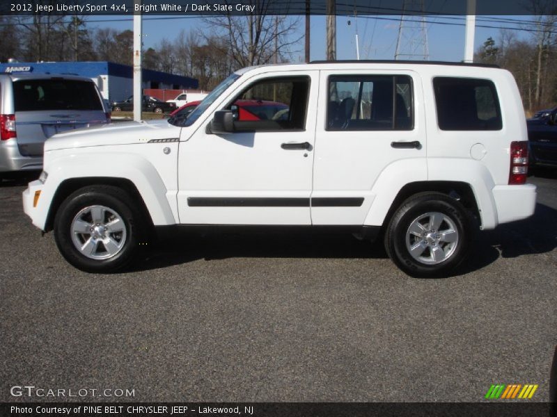 Bright White / Dark Slate Gray 2012 Jeep Liberty Sport 4x4